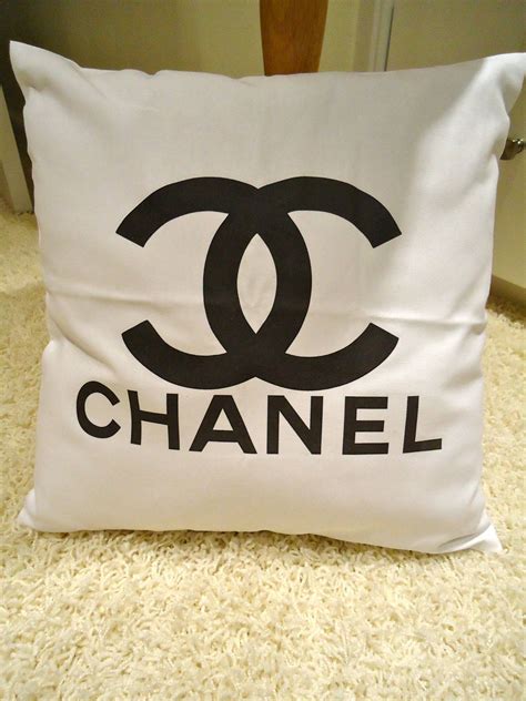 chanel throw pillow cover.